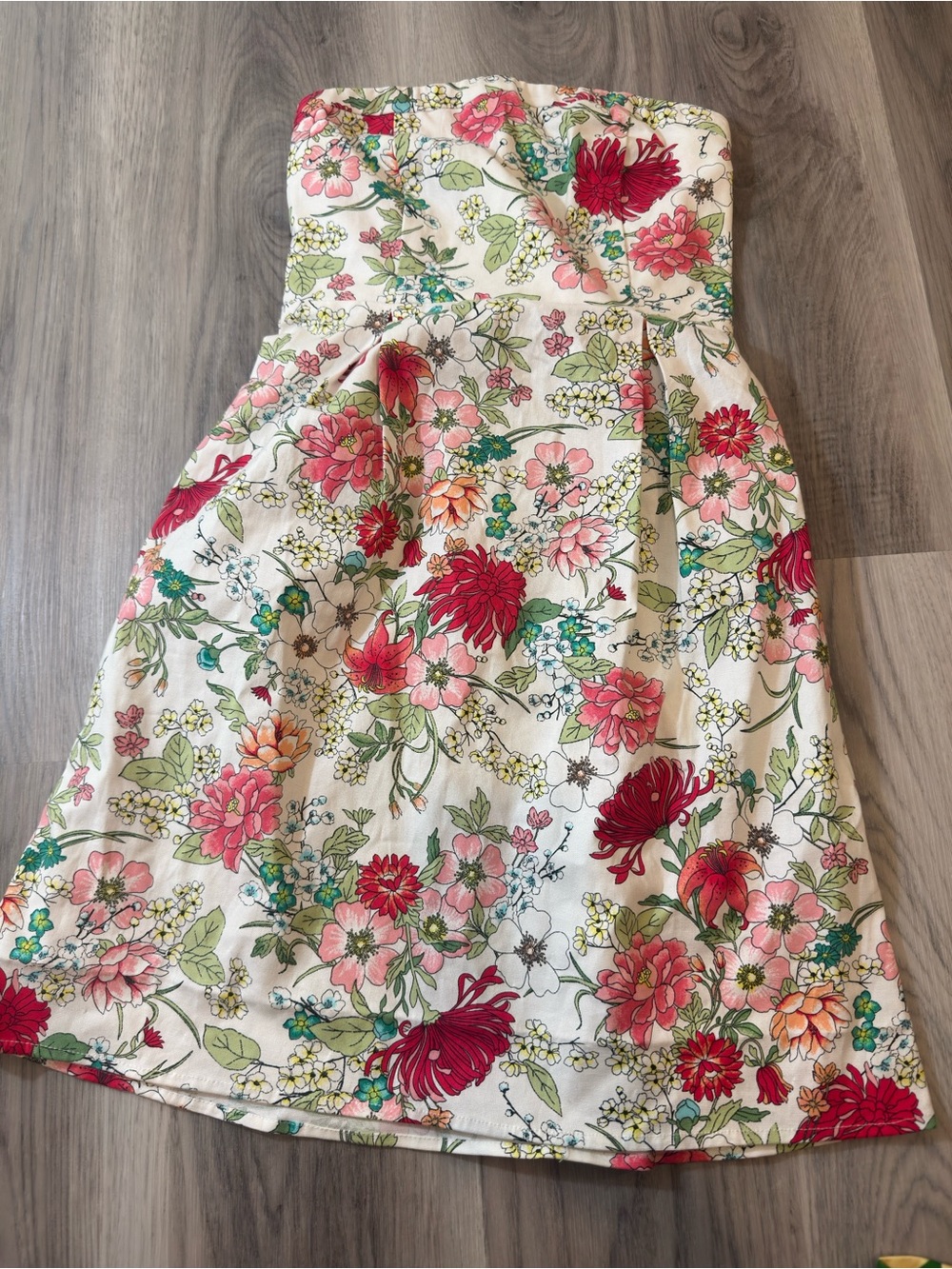 Old Navy Strapless Floral Dress in White, Pink & Red